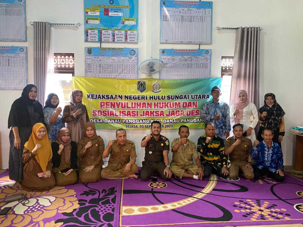 Penyuluhan Hukum Dan Sosialisasi Jaksa Jaga Desa
