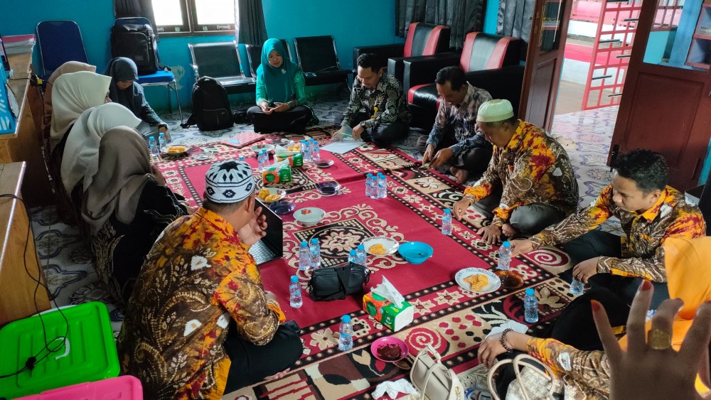 Monitoring dan Evaluasi Pengelolaan Keuangan dan Aset Desa Tahun 2025 di Desa Danau Panggang