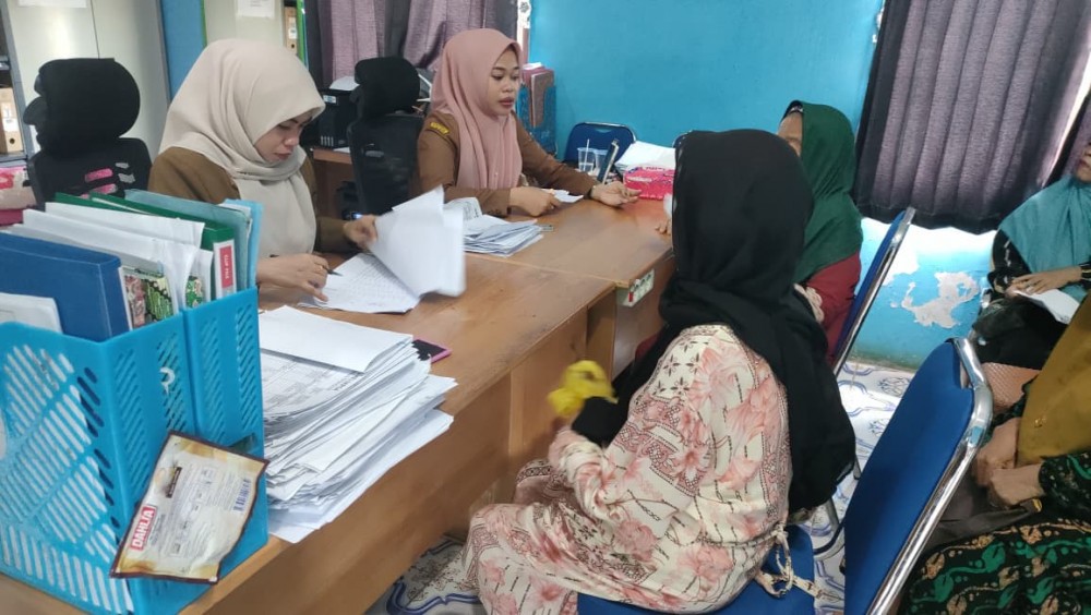 Penyaluran BLT Desa Danau Panggang Tahun 2025 