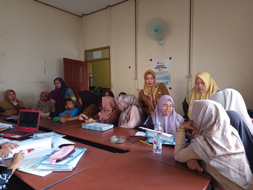 BIMBINGAN TEKNIS PEMBELAJARAN PENGISIAN BUKU-BUKU PKK DESA