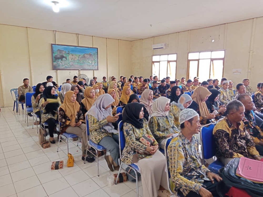 POLRES HULU SUNGAI UTARA GELAR PENYULUHAN HUKUM DI KECAMATAN DANAU PANGGANG 