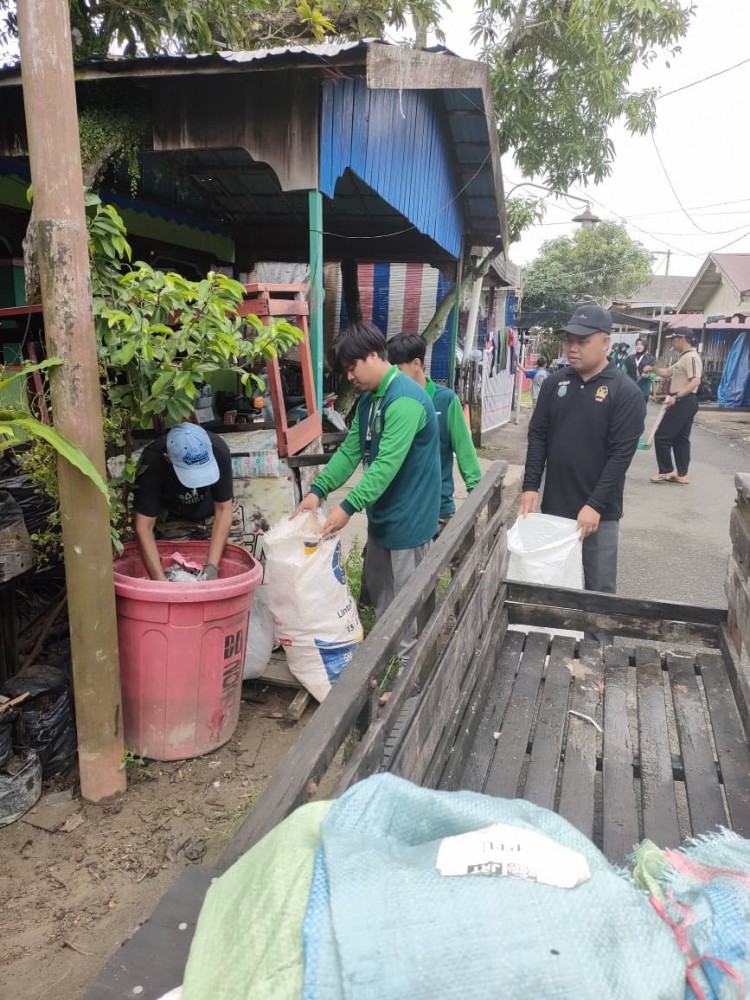 Gotong Royong Bersih Desa, Pemerintah Desa Danau Panggang Bersama KKN STAI RAKHA Amuntai Posko 9