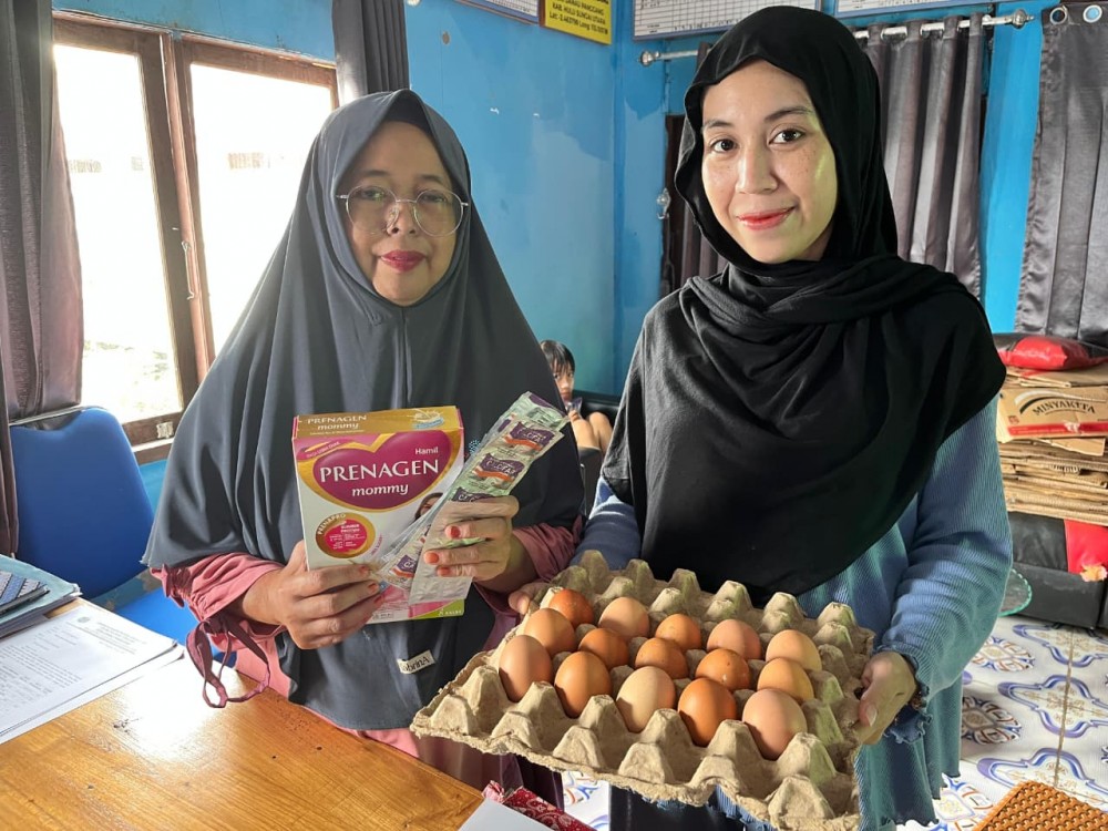 PEMBERIAN SUSU, TELUR, Dan Vitamin Kepada Ibu Hamil